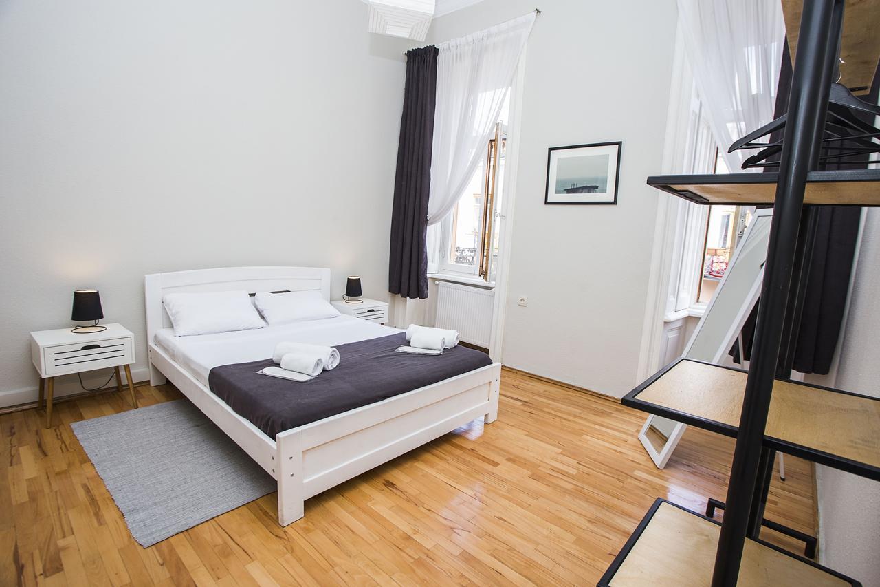 Charming 2Br Apartment In Old Tbilisi - By Wehost Exterior foto